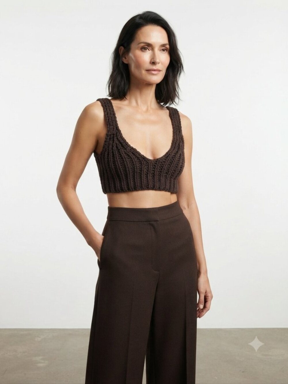 THEOPEN PRODUCT DARK BROWN KNIT CROPPED BRA TOP - M